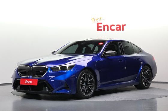 BMW M5 M5 Sedan — пробег 7 954 км — фото 1 из 5