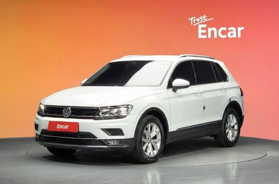 Volkswagen Tiguan 2.0 TDI Premium — пробег 35 817 км — фото 1 из 5
