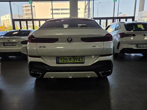 BMW X6 xDrive40i M Sport — пробег 5 598 км — фото 4 из 5