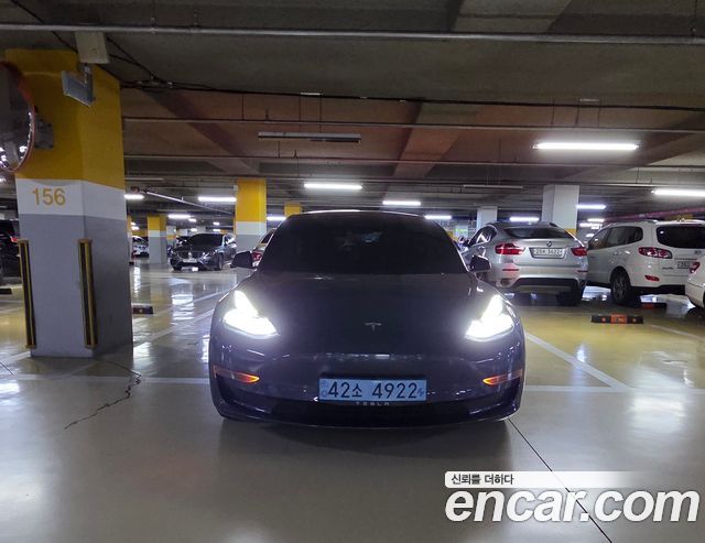 Tesla Model 3 RWD — пробег 69 280 км — фото 3 из 5