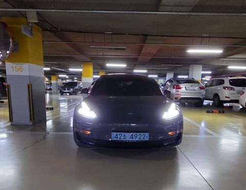 Tesla Model 3 RWD — пробег 69 280 км — фото 3 из 5