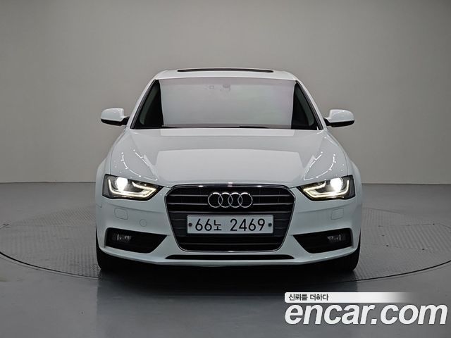 Audi A4 2.0 TDI B8 — пробег 202 142 км — фото 2 из 5