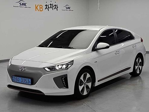 Hyundai Ioniq Q — пробег 73 499 км — фото 1 из 5