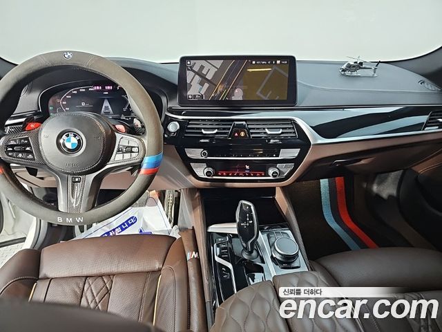BMW 5-Series 530i xDrive M Sport Package — пробег 28 900 км — фото 5 из 5