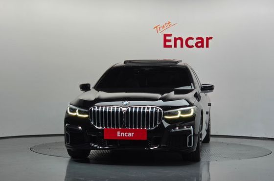 BMW 7-Series 740Li xDrive M Sport Package — пробег 100 105 км — фото 3 из 5