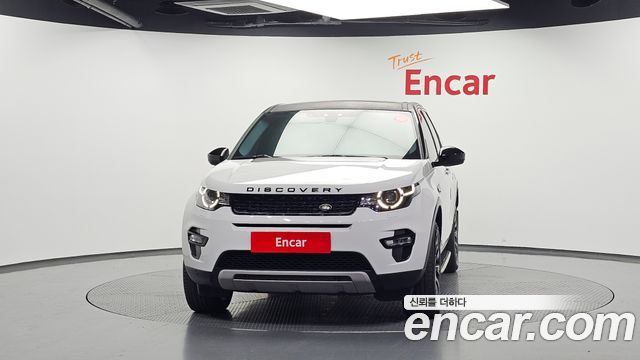 Land Rover Discovery Sport 2.0 TD4 HSE Luxury — пробег 76 310 км — фото 3 из 5