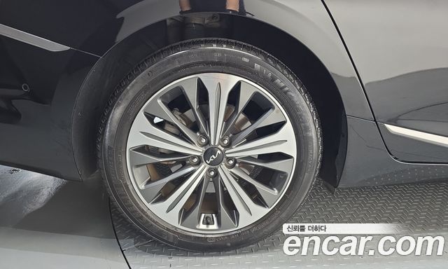 Kia K8 из Кореи Encar