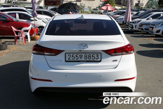 Hyundai AVANTE из Кореи Encar