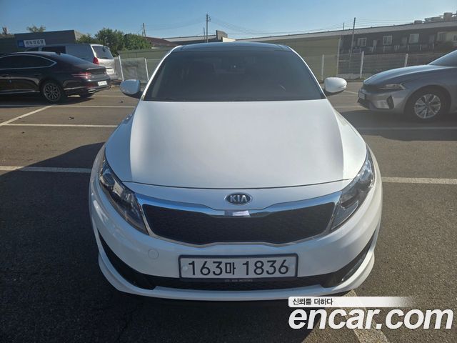 Kia K5 LPI Luxury — пробег 65 000 км — фото 1 из 5