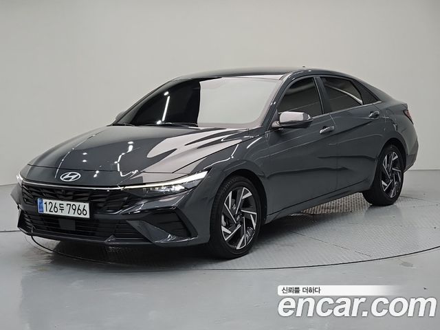 Hyundai AVANTE 1.6 Inspiration — пробег 36 721 км — фото 1 из 5