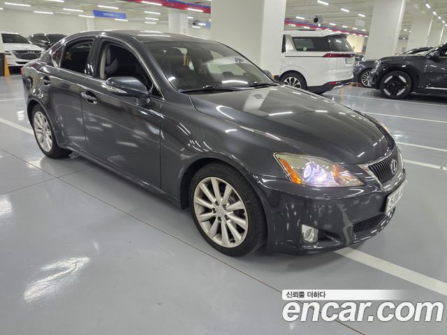 Lexus IS Premium XE20 — пробег 137 483 км — фото 2 из 5