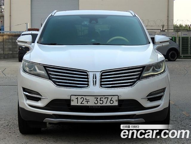 Lincoln MKC 2.0 AWD — пробег 106 068 км — фото 2 из 3