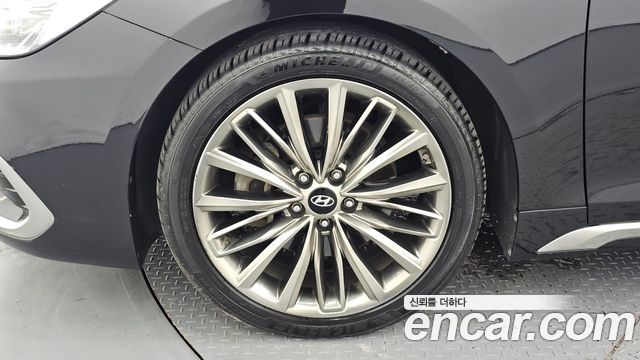 Hyundai Grandeur из Кореи Encar