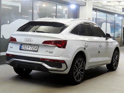 Audi Q5 45 TFSI Quattro Sportback Premium — пробег 20 077 км — фото 3 из 5
