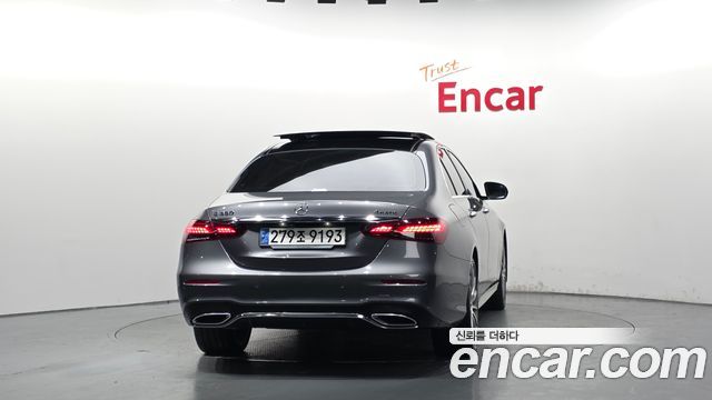 Mercedes-Benz E-Class E350 4MATIC AMG Line — пробег 155 108 км — фото 4 из 5