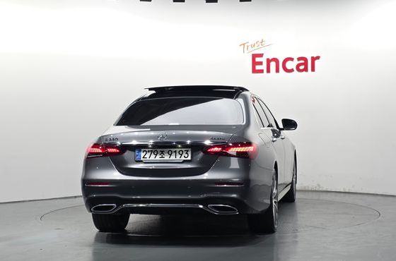 Mercedes-Benz E-Class E350 4MATIC AMG Line — пробег 155 108 км — фото 4 из 5