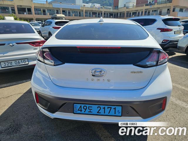 Hyundai Ioniq N — пробег 119 097 км — фото 4 из 5