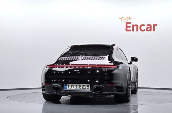Porsche 911 Carrera — пробег 13 222 км — фото 4 из 5
