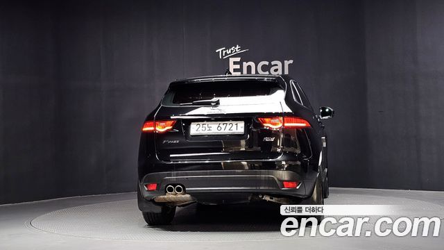 Jaguar F-PACE из Кореи Encar