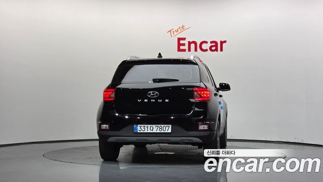 Hyundai Venue 1,6 Premium — пробег 2 342 км — фото 4 из 5