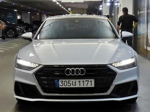 Audi A7 55 TFSI Quattro Premium — пробег 93 376 км — фото 2 из 5