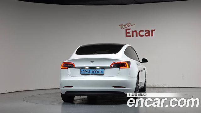 Tesla Model 3 RWD — пробег 40 857 км — фото 4 из 5