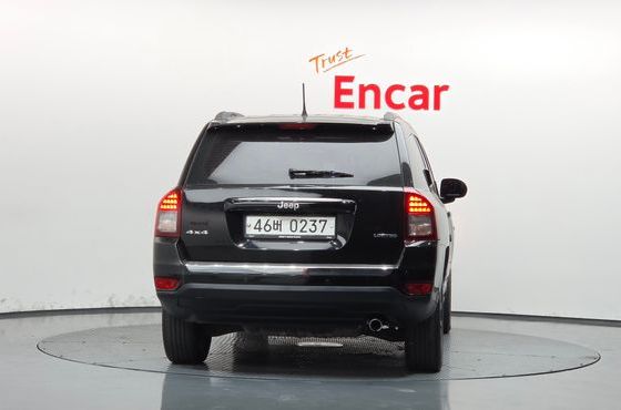 Jeep Compass 2.4 Limited 1st — пробег 162 473 км — фото 4 из 5