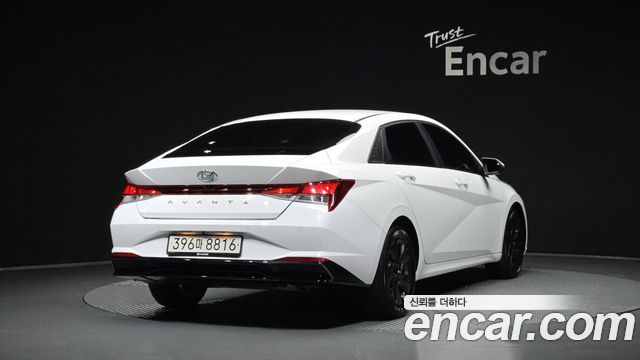 Hyundai AVANTE из Кореи Encar
