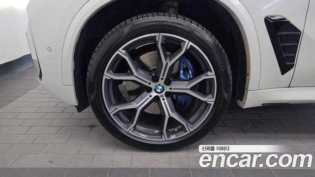 BMW X5 xDrive 40i M Sport — пробег 32 658 км — фото 5 из 5