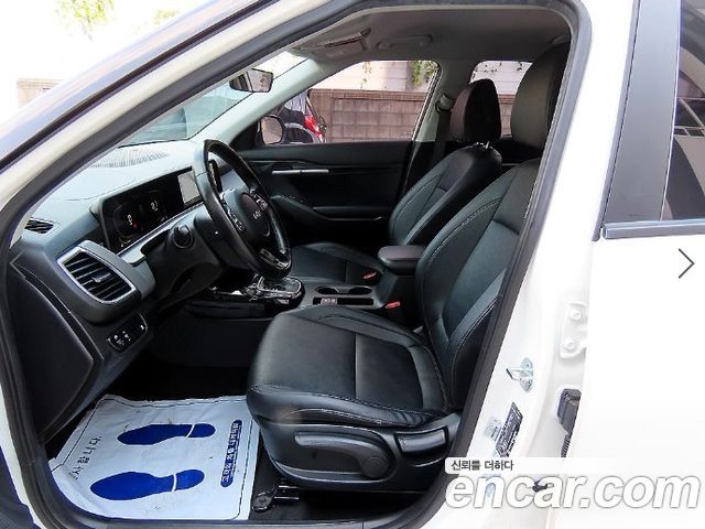 Kia Seltos из Кореи Encar