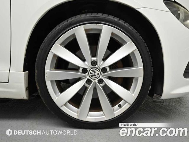 Volkswagen Scirocco 2.0 TDI R-Line — пробег 160 011 км — фото 5 из 5
