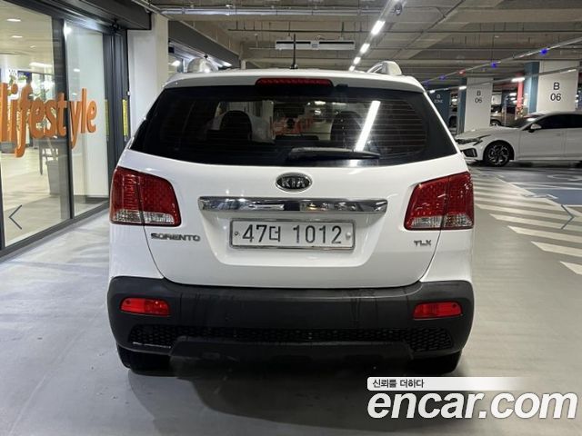Kia Sorento Diesel 2.0 2WD TLX Deluxe — пробег 365 533 км — фото 5 из 5