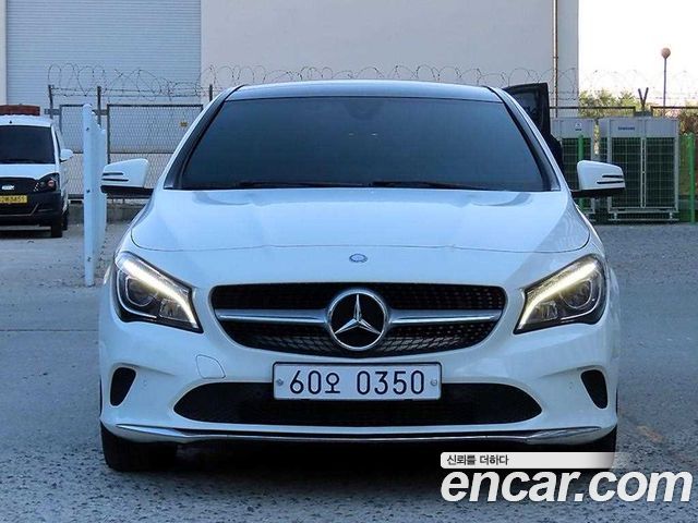 Mercedes-Benz CLA-Class CLA250 4MATIC — пробег 73 850 км — фото 1 из 5