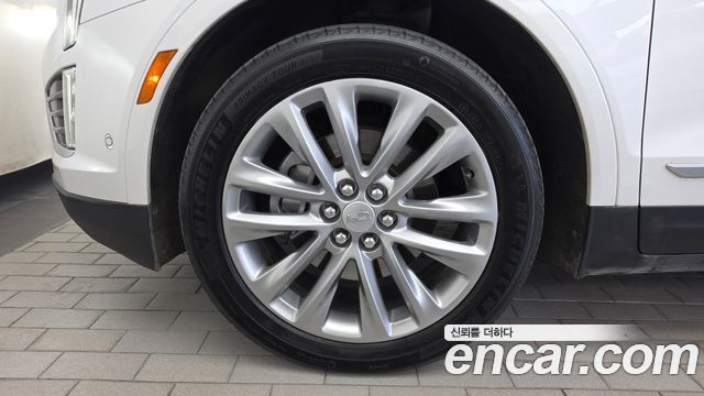 Cadillac XT5 из Кореи Encar