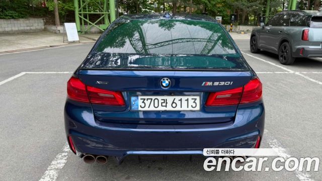 BMW 5-Series 530i M Sport Package Plus — пробег 100 000 км — фото 4 из 5