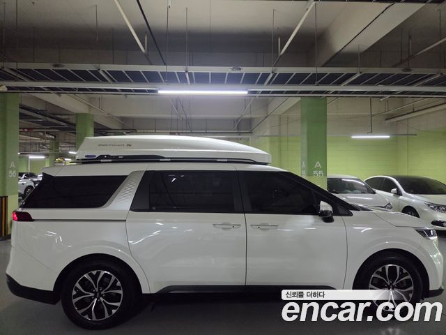 Kia Carnival Diesel 9-Seater Prestige — пробег 61 000 км — фото 4 из 5