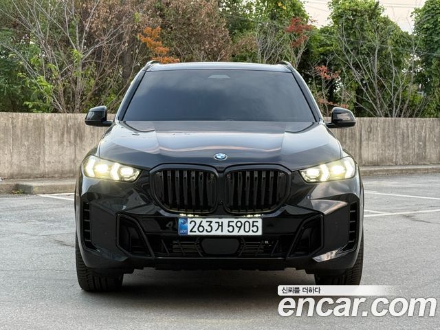 BMW X5 xDrive 40i M Sport Pro Special Edition — пробег 4 000 км — фото 1 из 5
