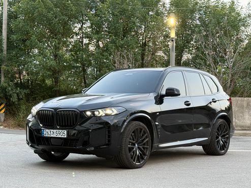 BMW X5 xDrive 40i M Sport Pro Special Edition — пробег 4 000 км — фото 2 из 5