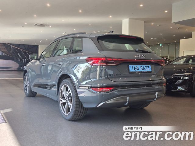 Audi Q6 e-tron S Line — пробег 655 км — фото 3 из 5