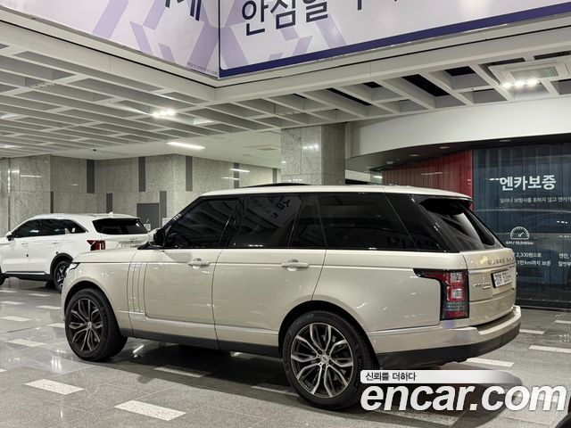 Land Rover Range Rover 5.0 SC Vogue SE — пробег 273 088 км — фото 5 из 5