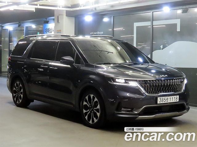Kia Carnival Gasoline 9-Seater Signature — пробег 83 106 км — фото 1 из 5
