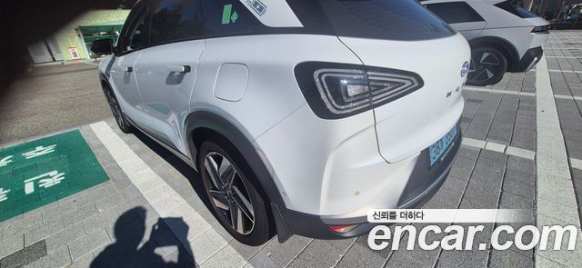 Hyundai Nexo Premium — пробег 72 300 км — фото 4 из 5