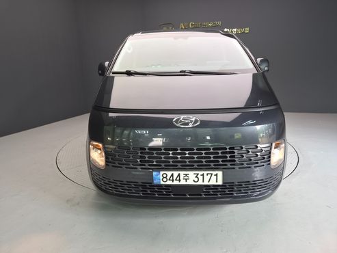 Hyundai Staria L3.5 Cargo 3-Seater Modern — пробег 81 000 км — фото 1 из 5