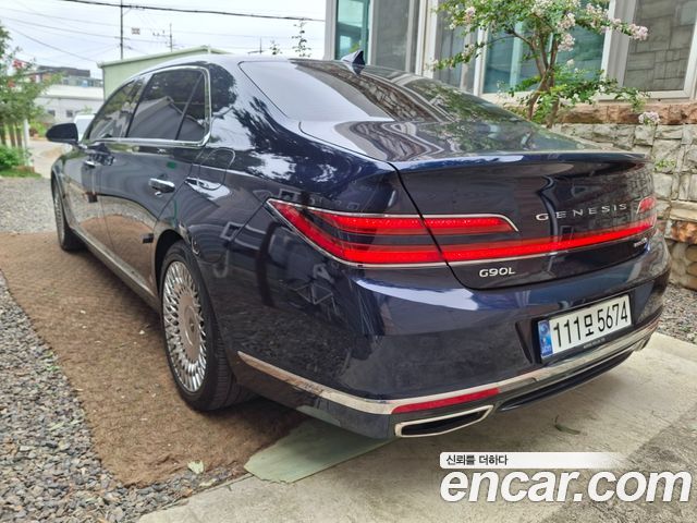 Genesis G90 из Кореи Encar