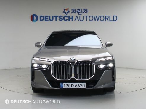 BMW 7-Series 750e xDrive M Sport — пробег 22 400 км — фото 3 из 5