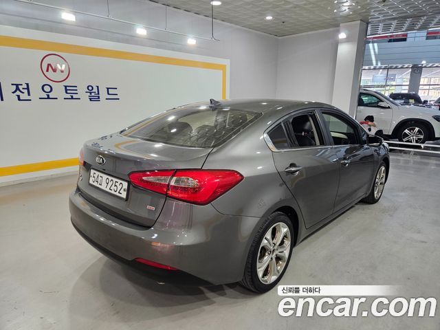 Kia K3 из Кореи Encar