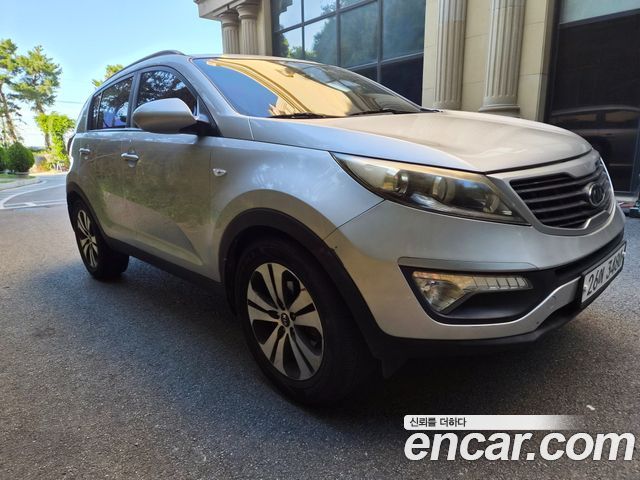 Kia Sportage Diesel 2WD TLX Deluxe — пробег 246 192 км — фото 2 из 5