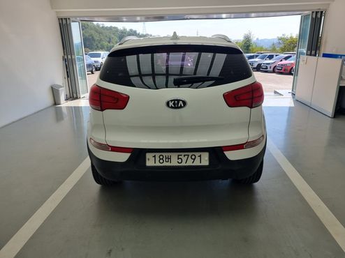 Kia Sportage Diesel 2WD Trendy — пробег 138 000 км — фото 4 из 5