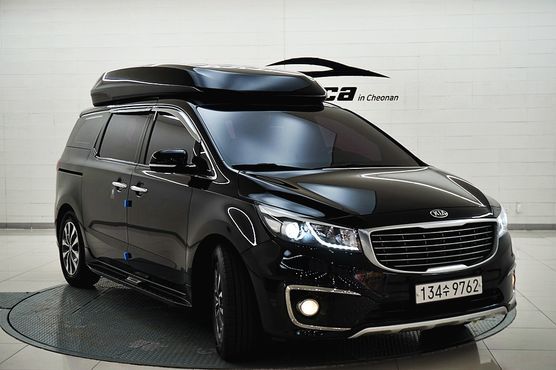 Kia Carnival 9-seater Hi-Limousine Luxury — пробег 94 075 км — фото 4 из 5