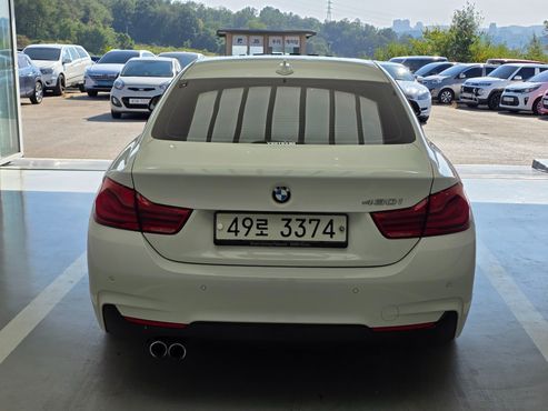 BMW 4-Series 430i M Sport Coupe — пробег 211 000 км — фото 4 из 5